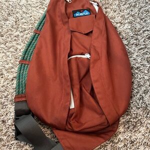 Kavu Crossbody Bag in Rust and Green